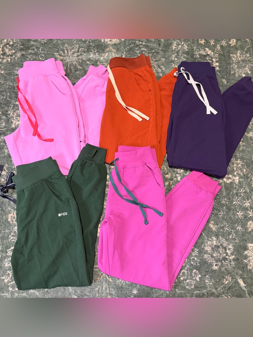 FIVE PAIRS size XS Jogger Figs Scrub Pants